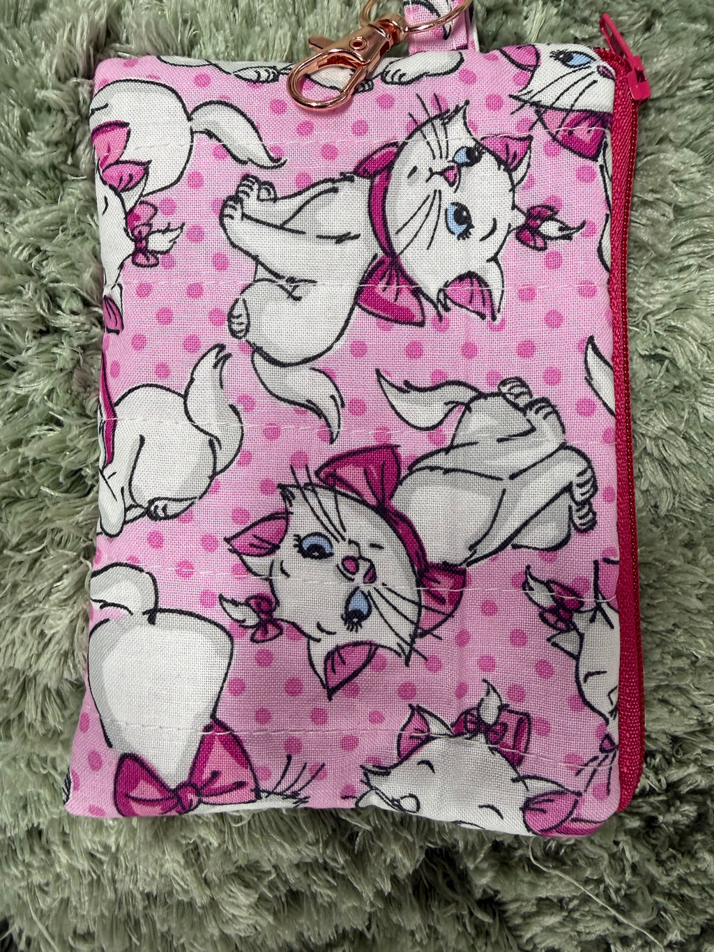 Cloth wallet with keychain
