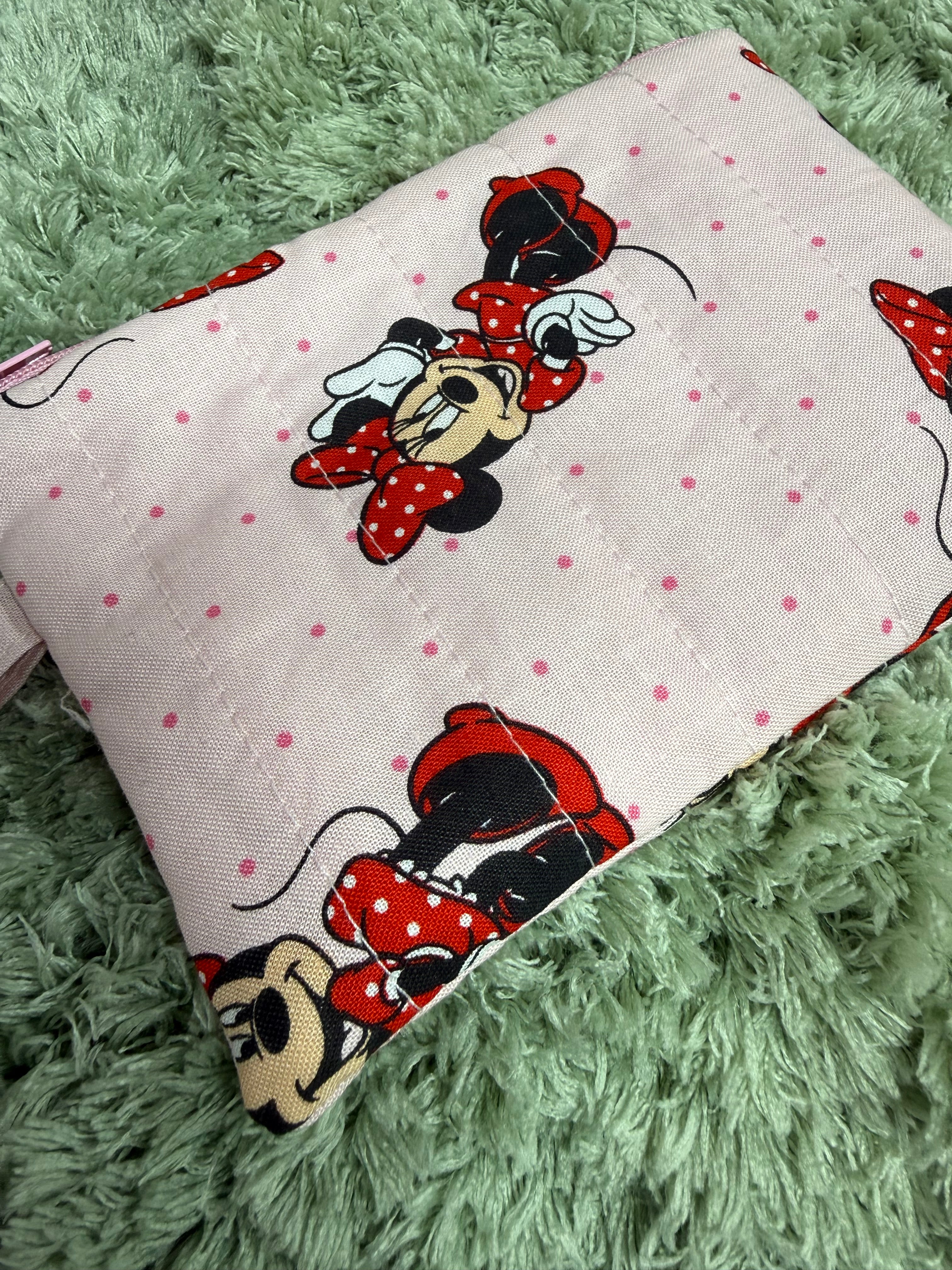 Cloth wallet with keychain